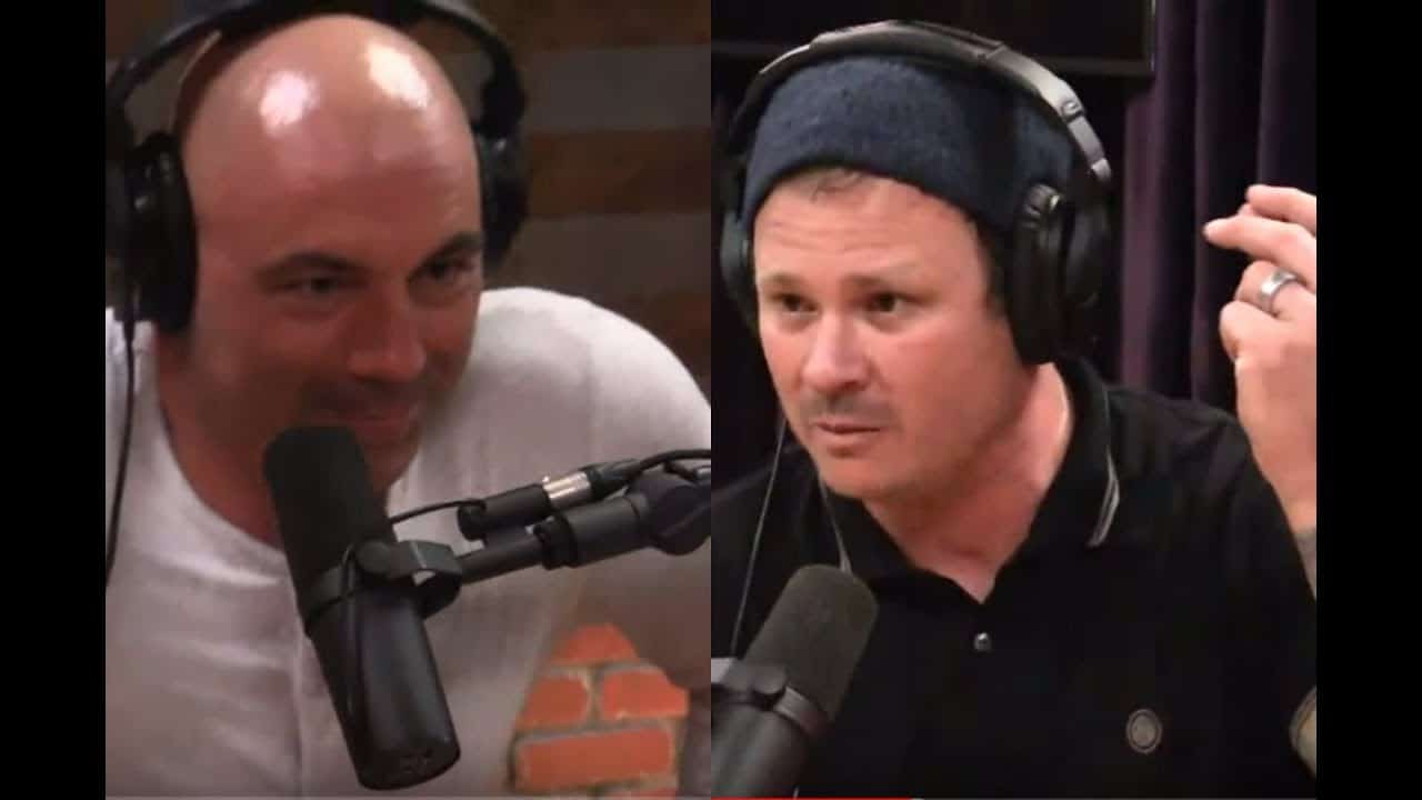 Tom DeLonge talks to Joe Rogan about his company and UFO obsession.