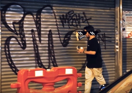Graffiti art and graffiti artist