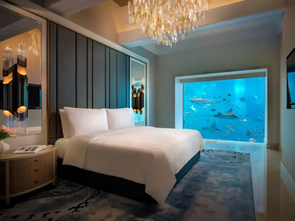 Underwater-Suites atg the Atlantis Palm, Dubai.