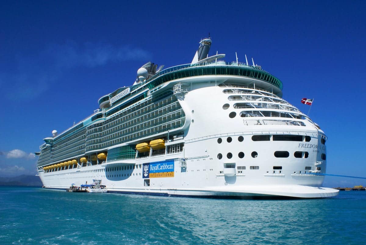 cruise ship