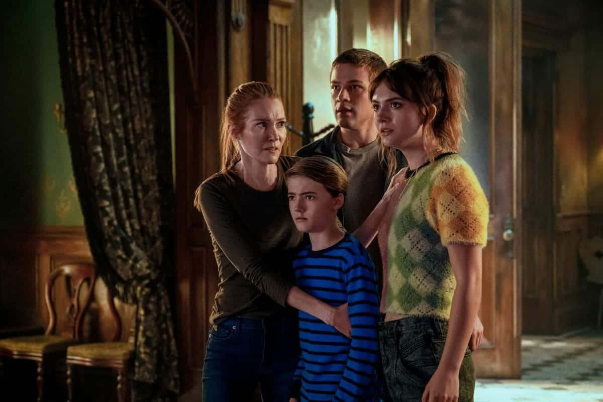 Locke and Key Season 3 Updates: Is Griffin Gluck In Season 3? - Trill Mag