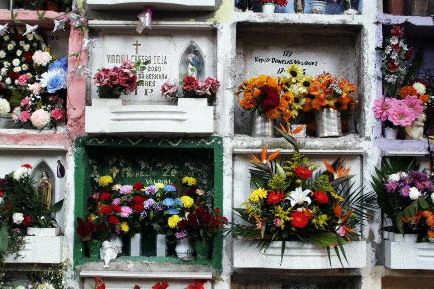 Colorful niches in a Mexican mausoluem