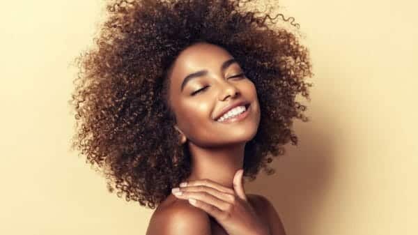 hairstyle to look younger