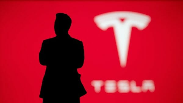 Elon Mush and the Tesla robot