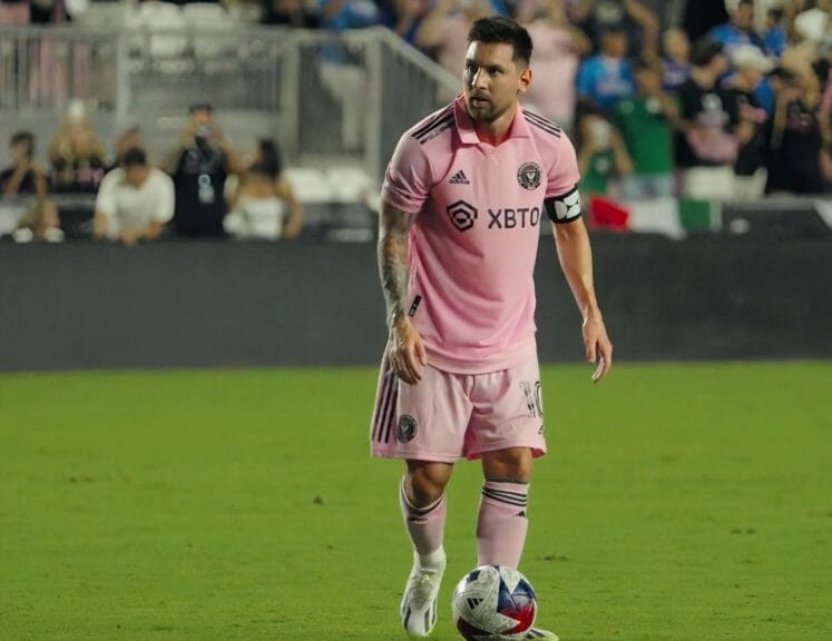 Messi plays with Inter Miami