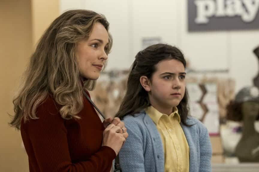 Margaret Simon and her mother Barbara Simon at a mall in the film "Are you There God? It's Me, Margaret."