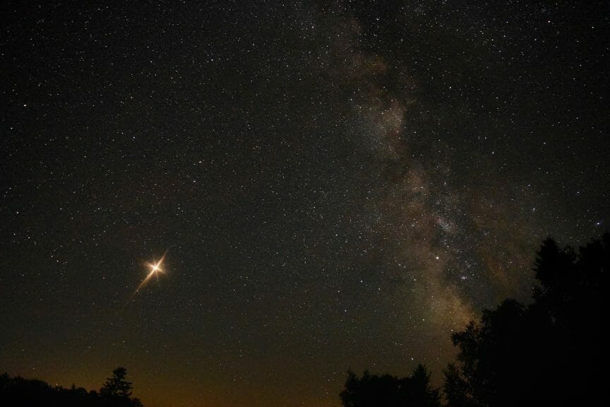 Dead Star, Astronomers