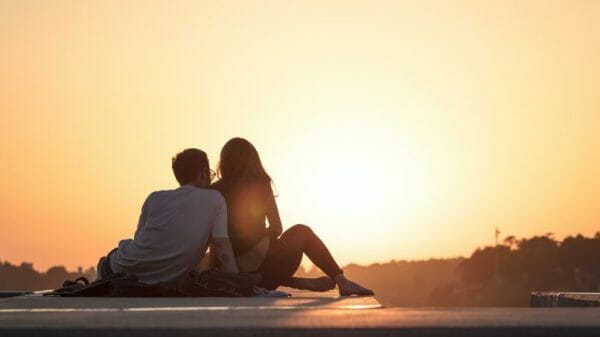 What Should I Talk About With My Girlfriend