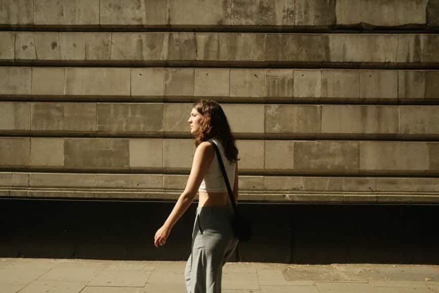 What to Wear with Grey Sweatpants