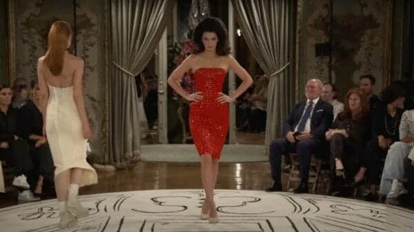 Kendall Jenner struts down the Schiaparelli Spring Summer 2024 as she closes the fashion show.