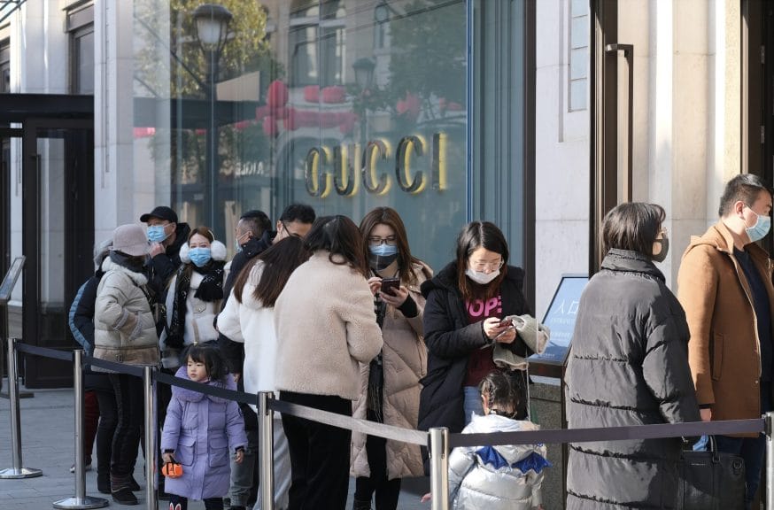 No sales associate or appointment means you head straight to the back of the line! Credit: Shutterstock / Robert Way