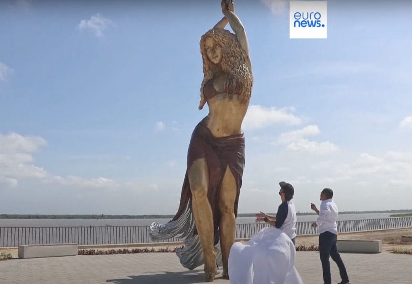 Shakira Statue