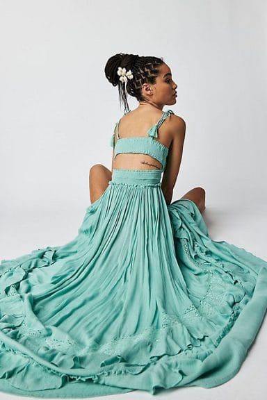 Pinterest Trends - Girl Wearing Teal Sundress