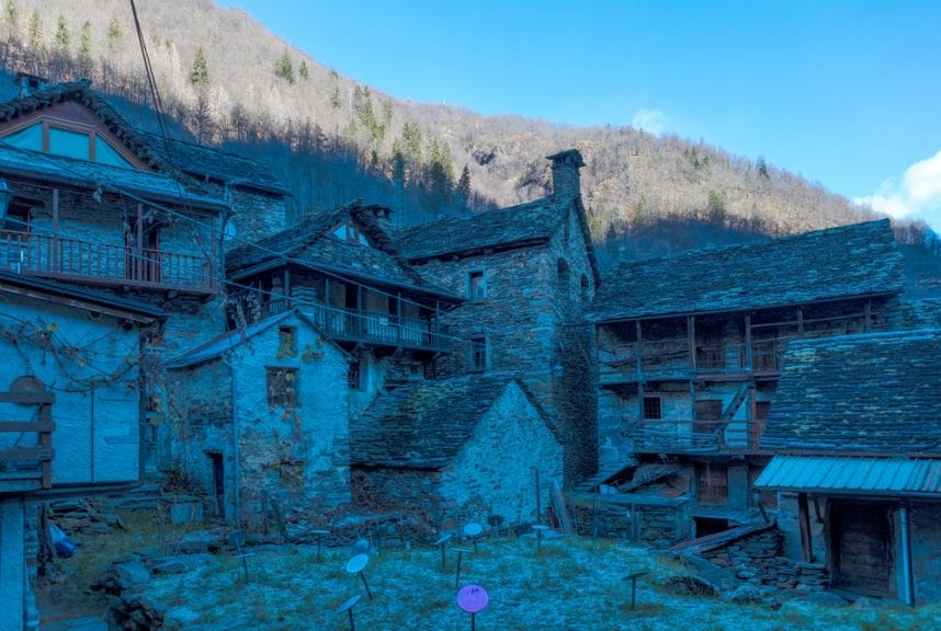 Old cottages and homes in the town of Viganella