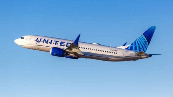 Images shows a United Airlines Boeing 737 aircraft.