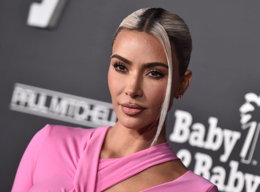 Image of Kim Kardashian in a pink dress