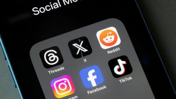 Bundle of social media apps on an iphone