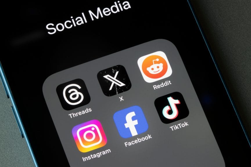 Bundle of social media apps on an iphone