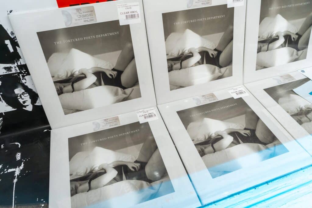 Photo of Tayler Swift's new album TTPD.