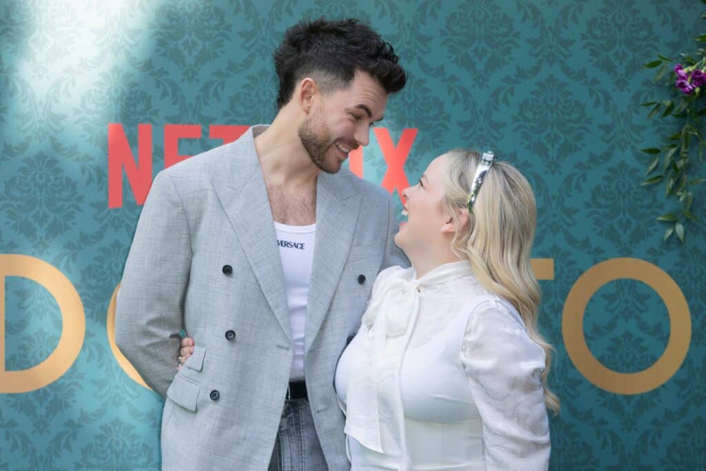 Luke Newton and Nicola Coughlan on the Bridgerton Red Carpet