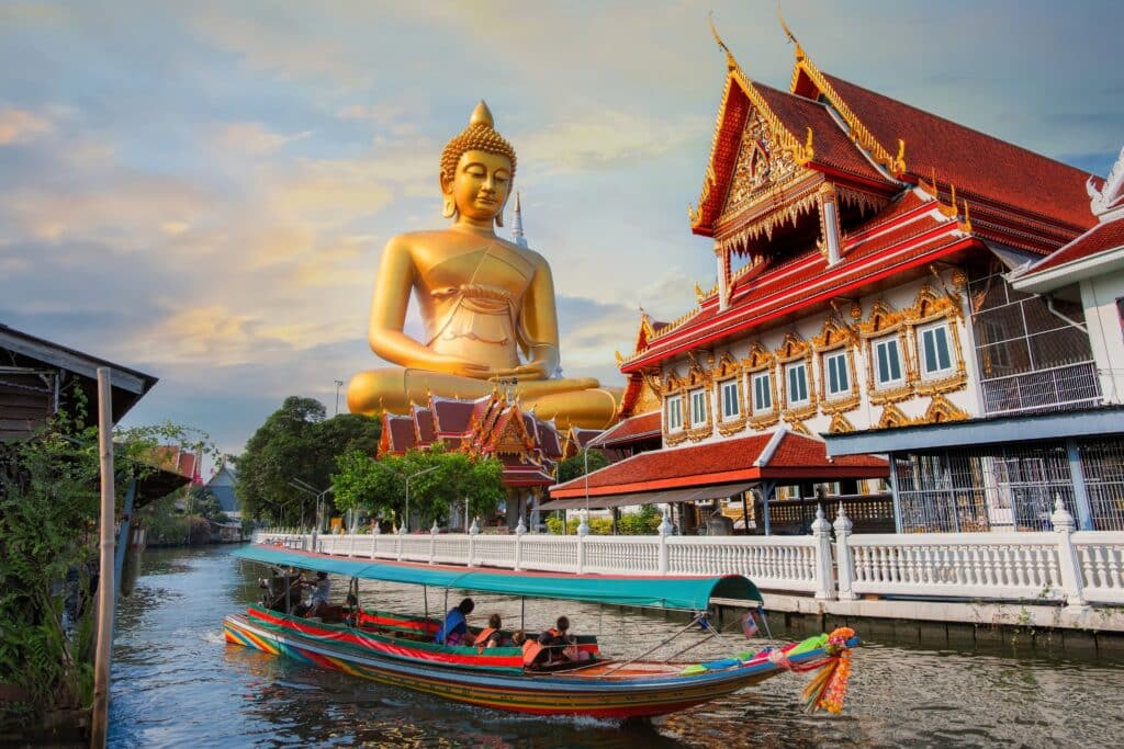 An image of a golden Buddha to show culture in Thailand
