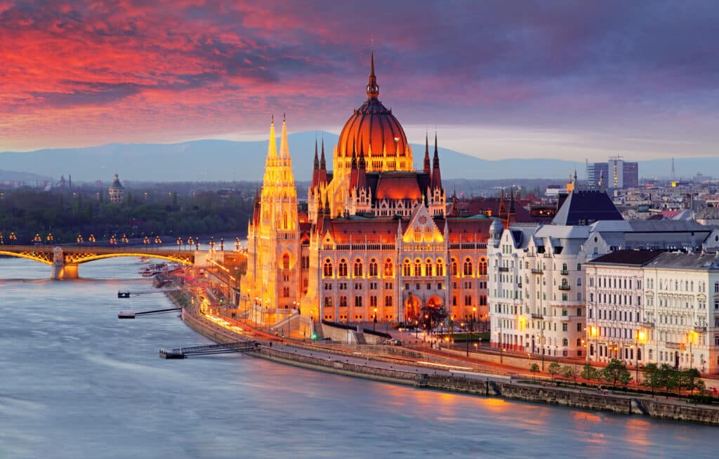 A photo depicting the city of Budapest in the evening, to show how beautiful it is.