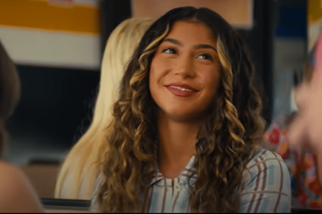 Bailey, Benj's crush in Incoming. Credit: YouTube/Netflix