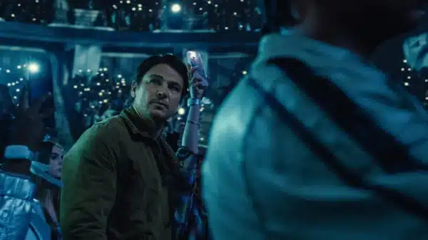 Josh Harnett in "Trap"