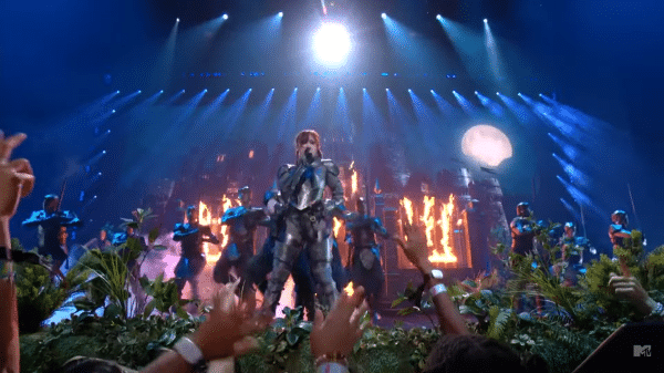 Chappell Roan performing her hit "Good Luck, Babe!" at the VMAs.
