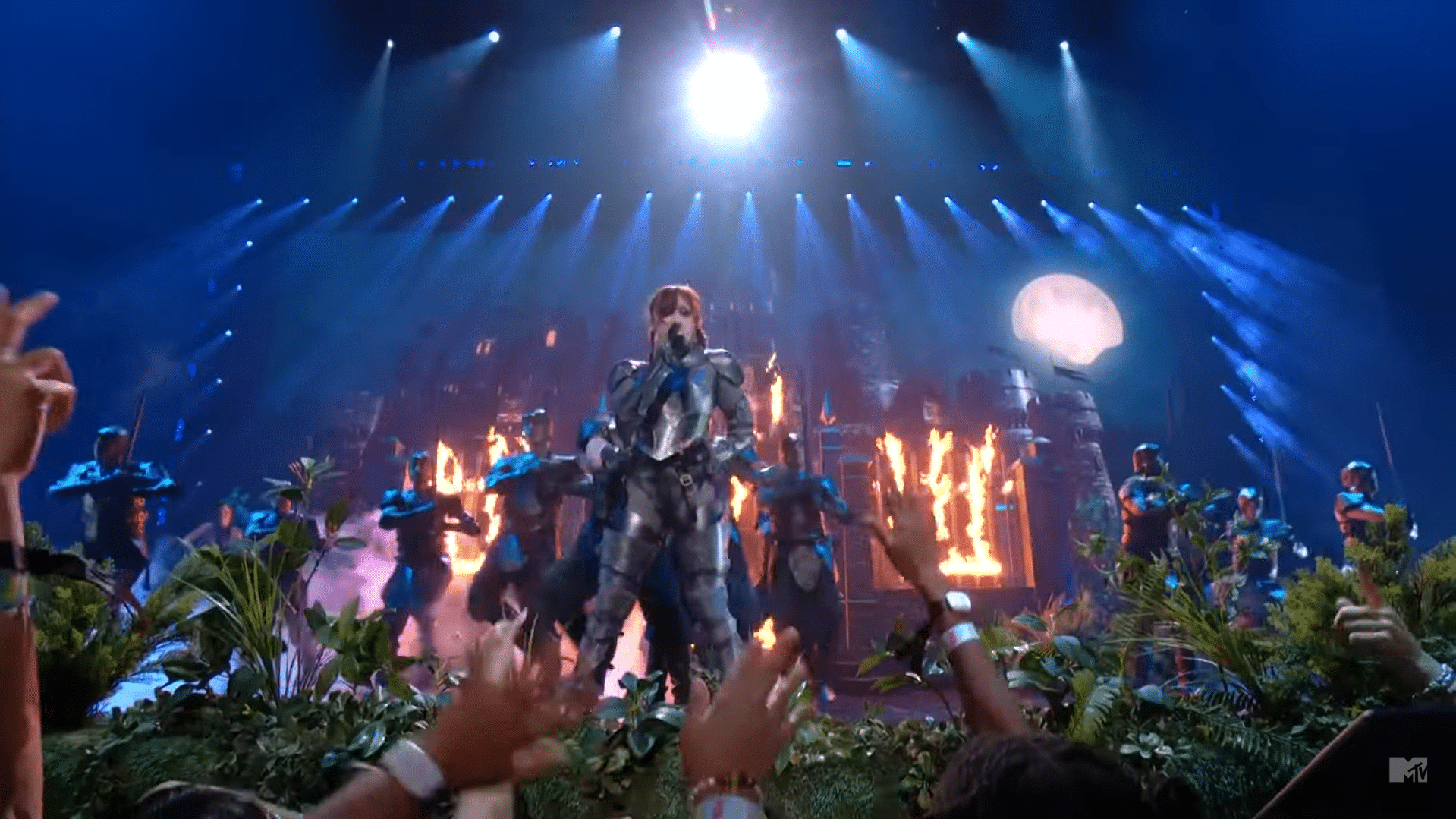 Chappell Roan performing her hit "Good Luck, Babe!" at the VMAs.
