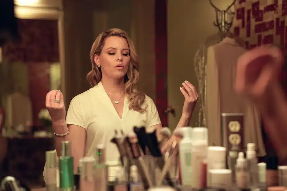 Elizabeth Banks in Skincare