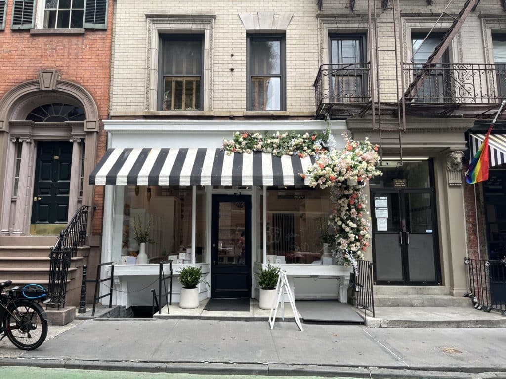 MOD Dessert Shop.