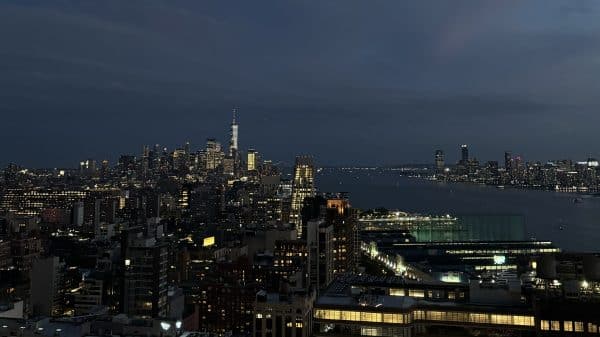 The New York City skyline with the Hudson River and downtown Manhattan