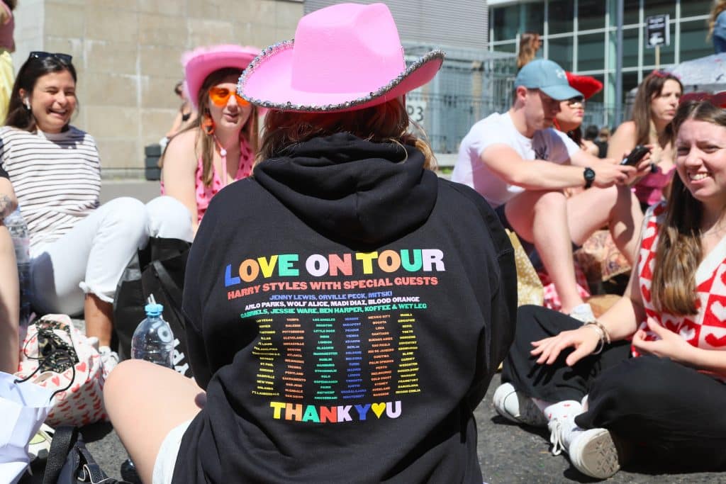 Harry Styles fan queuing outside the stadium for the love on tour concert.