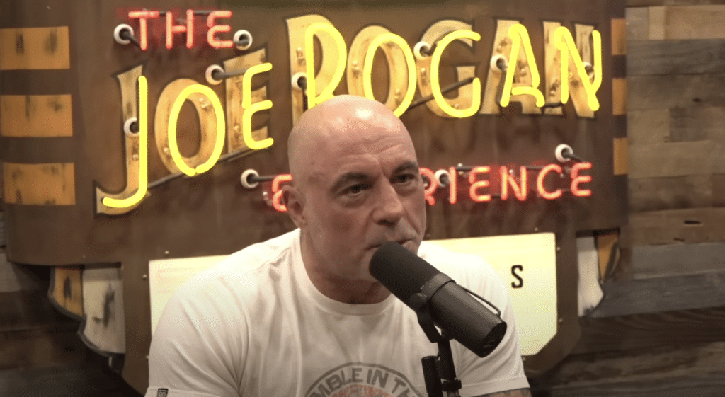 Joe Rogan, Conservative social media influencer