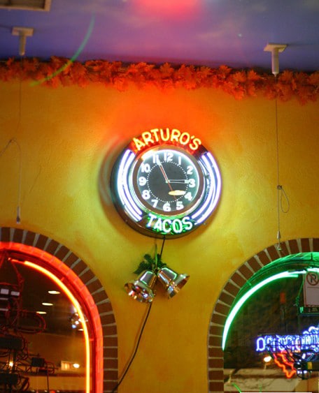 Arturo's Tacos Interior