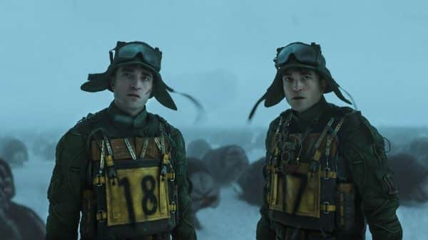 Robert Pattinson and his clone in Mickey 17