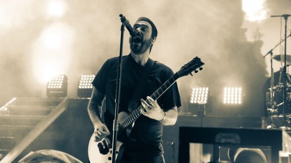 Breaking Benjamin performs