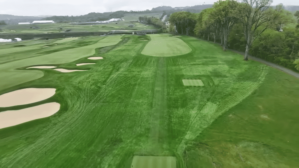 Hole one at Oakmont Country Club