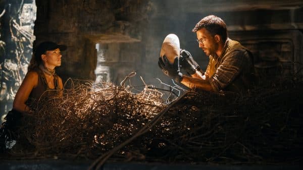 Scarlett Johansson and Jonathan Bailey in Jurassic World Rebirth.