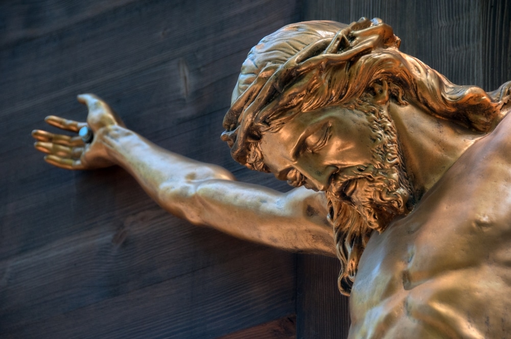 religious statue of jesus