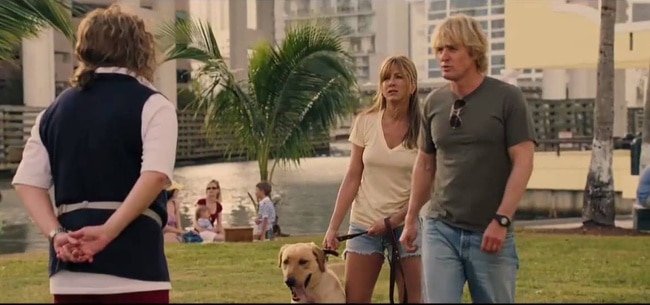 A stilt from Marley and Me with the lead actors, Jennifer Aniston and Owen Wilson.