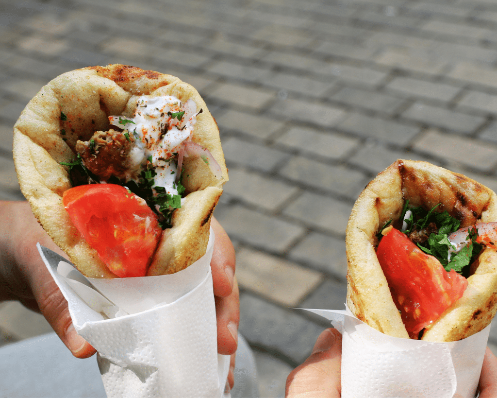 A pair of two gyros