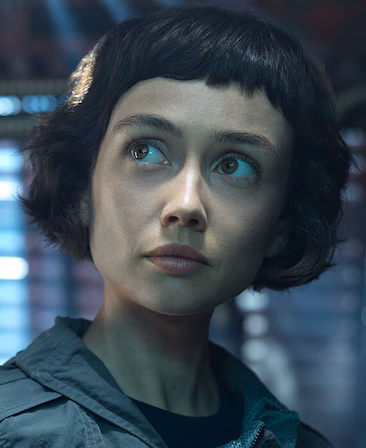 Sydney Chandler as Wendy in Alien: Earth cast photo.