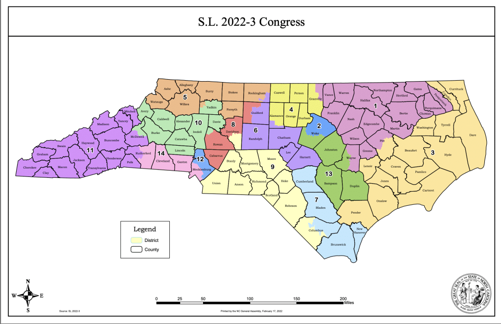 A color-coded redistricting map of North Carolina.