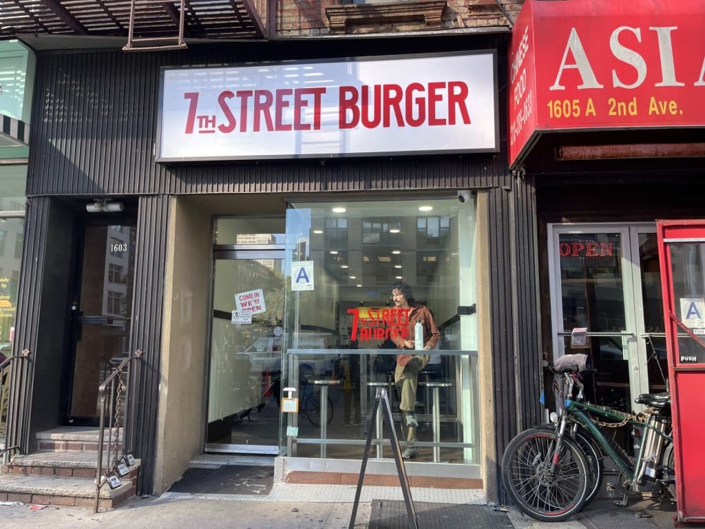 7th Street Burger's UES Location
