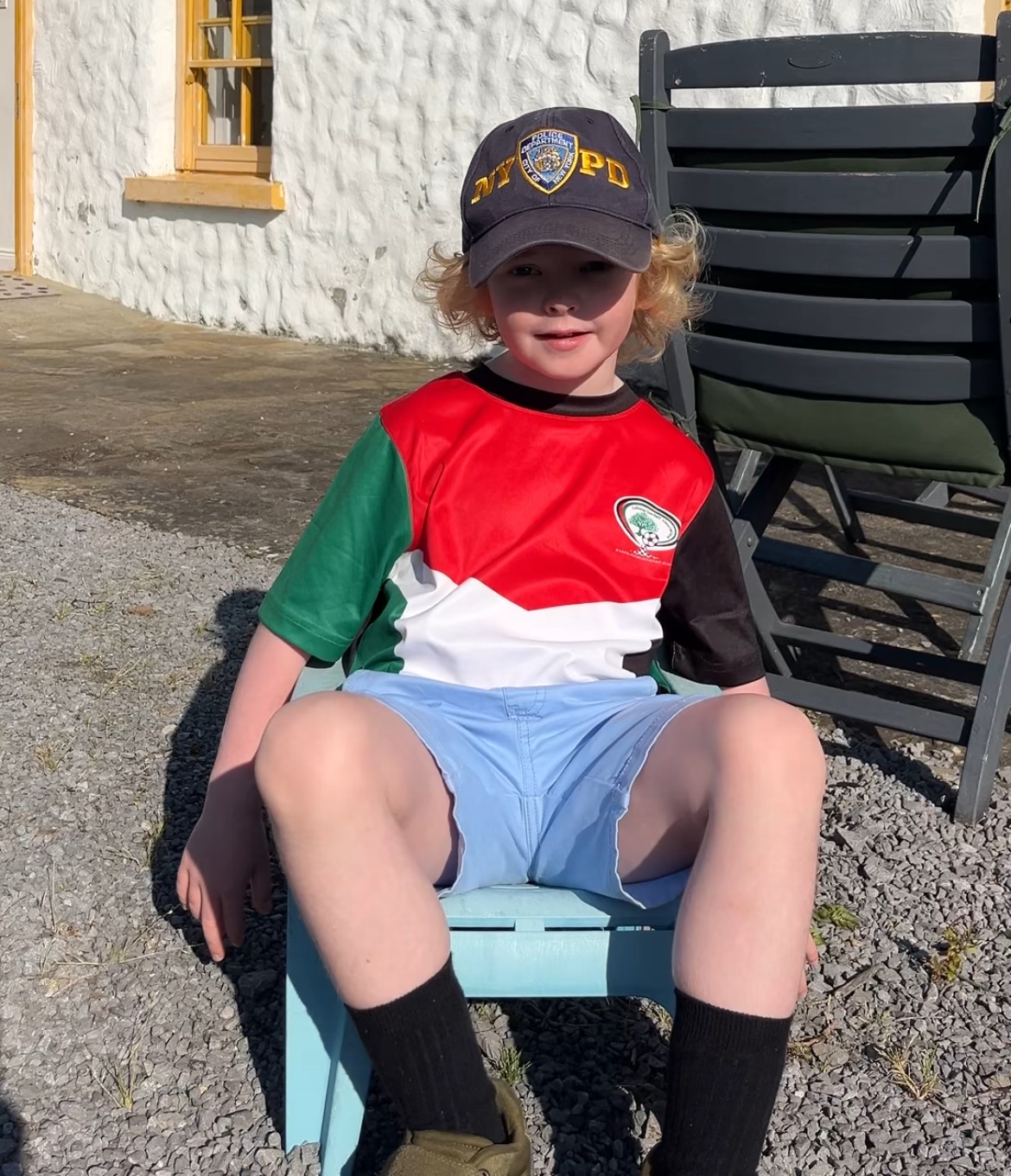 Seamie Sean's 'off-duty' look. (Image: Scarlett Davis).
