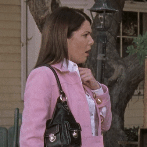 Lorelai in a oink coat.