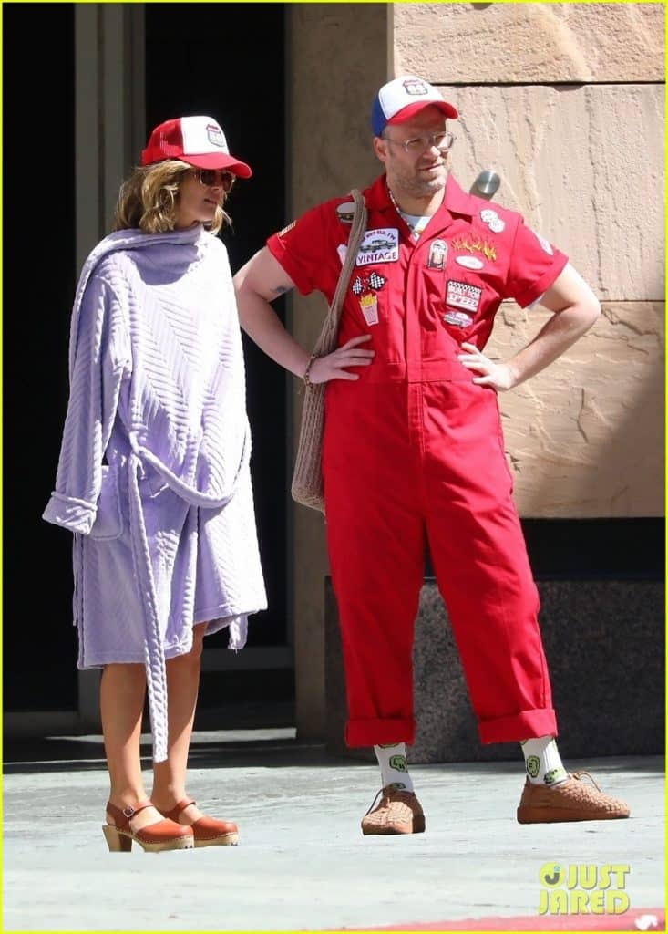Seth Rogen and Rose Byrne behind the scenes of "Platonic."
