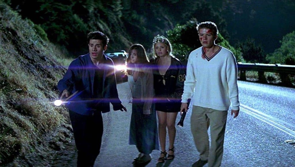 cast of i know what you did last summer shining flashlight on road